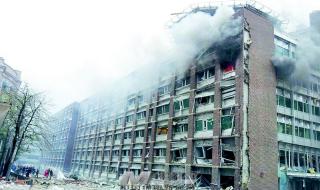 挪威于特岛枪击事件 挪威于特岛枪击事件